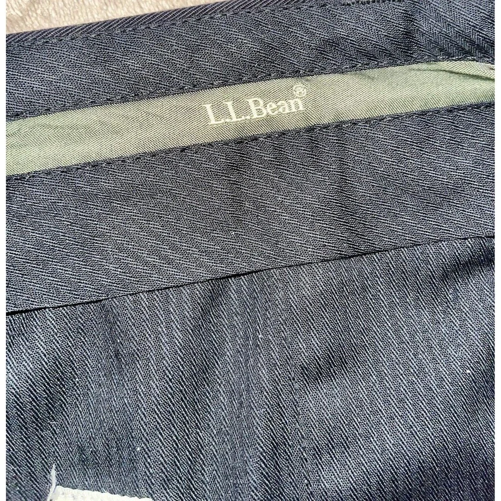 L.L. Bean Men's Navy Cuffed Pleated Dress Pants Size 38